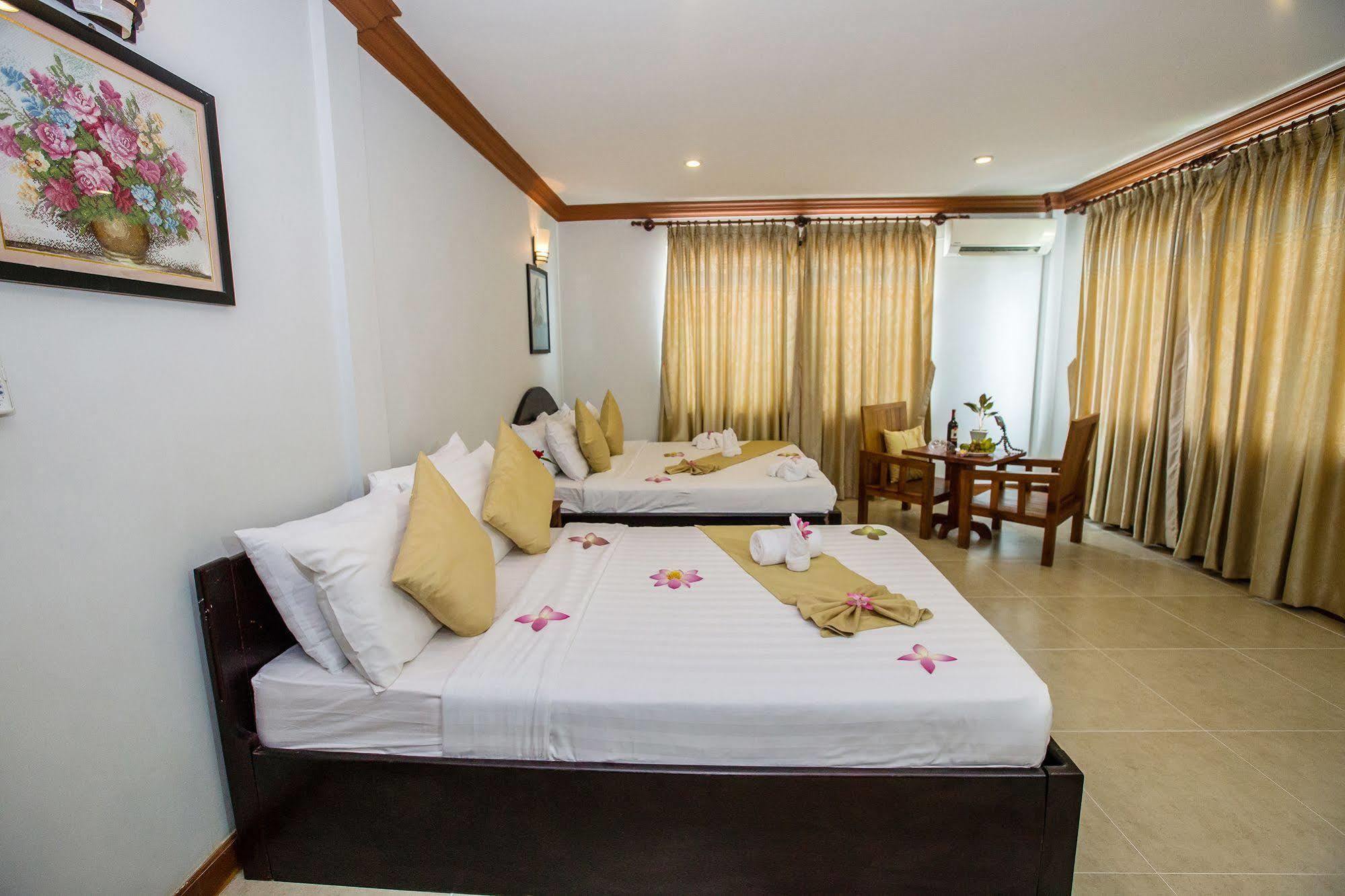 Kingfisher Angkor Hotel Ciudad de Siem Riep Exterior foto