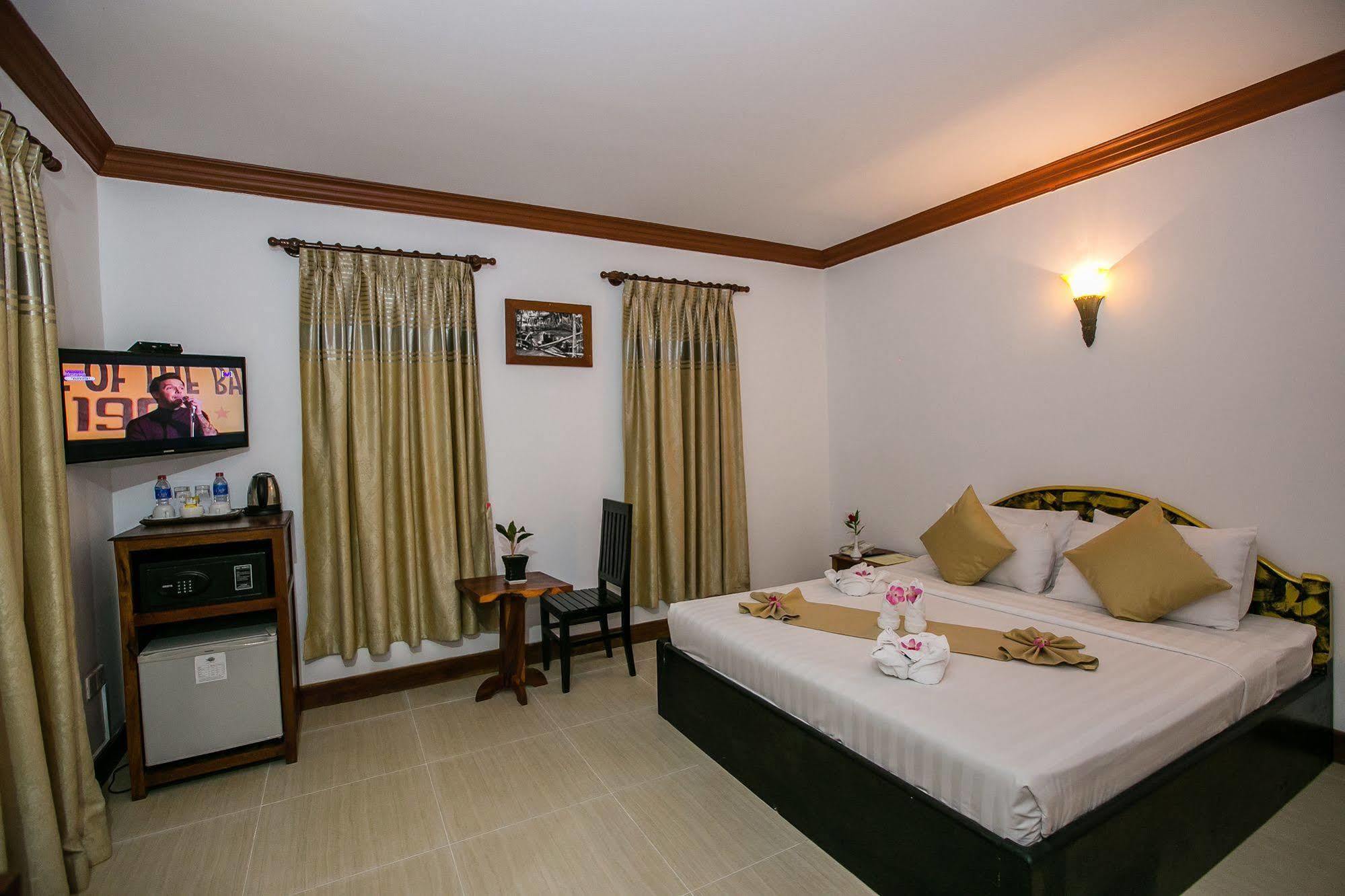 Kingfisher Angkor Hotel Ciudad de Siem Riep Exterior foto