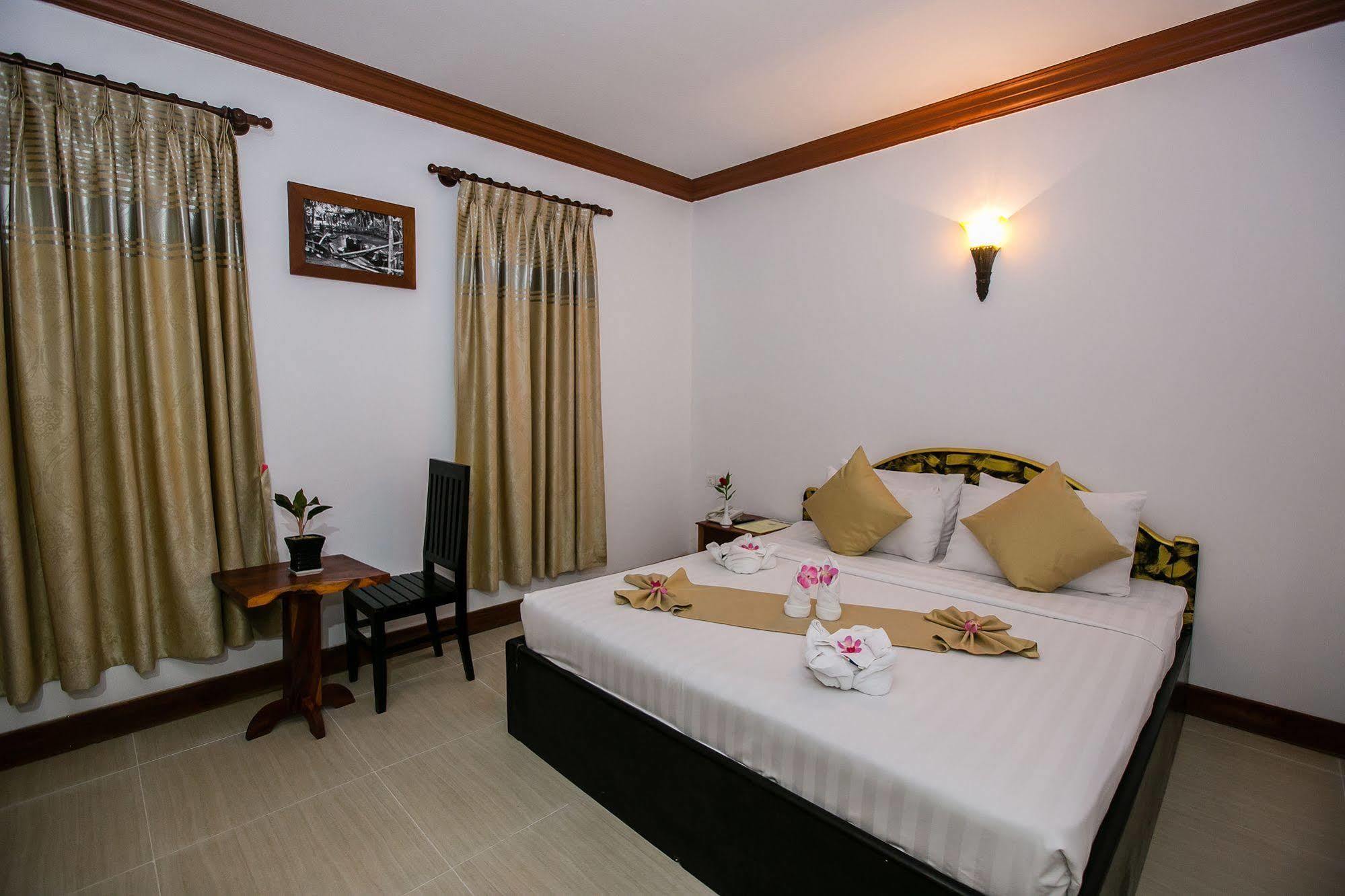 Kingfisher Angkor Hotel Ciudad de Siem Riep Exterior foto